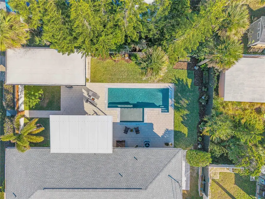 905 N Peninsula Avenue, New Smyrna Beach, FL 32169 - #3