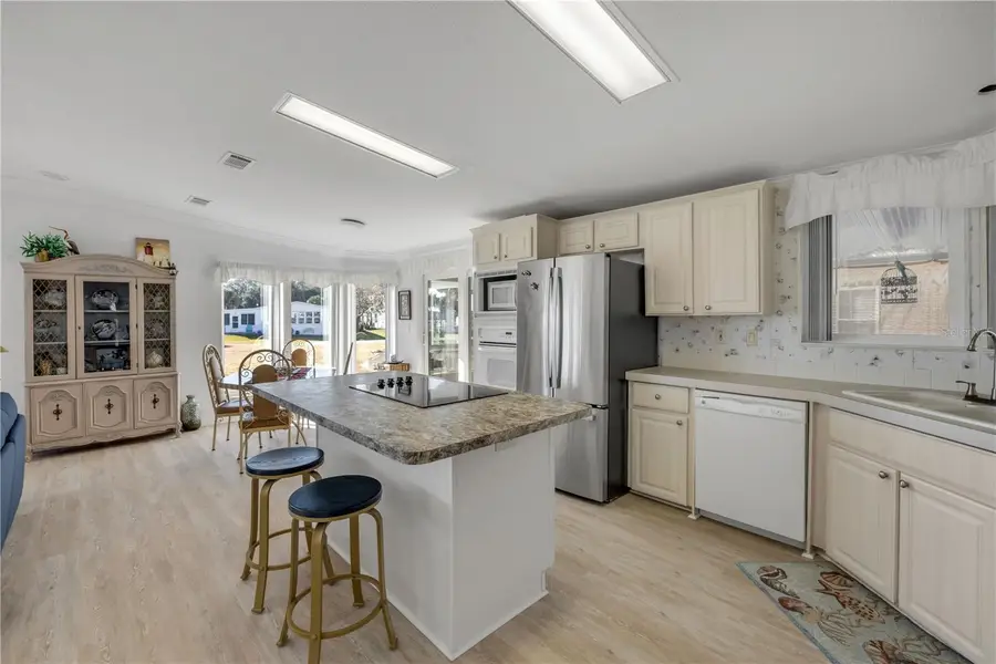 290 Navajo Drive, Oak Hill, FL 32759 - #3