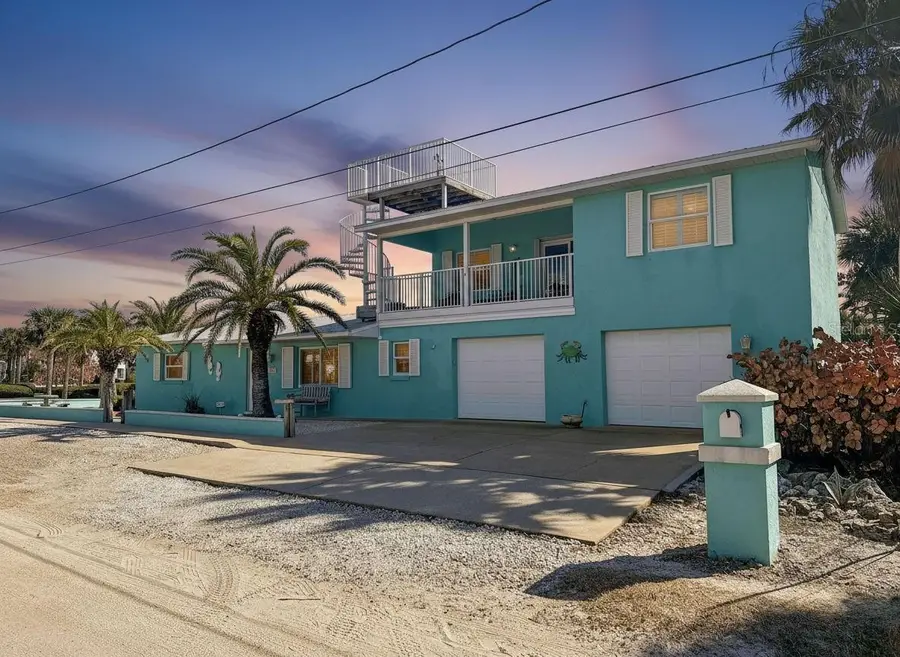 923 Locust Street, New Smyrna Beach, FL 32169 - #2