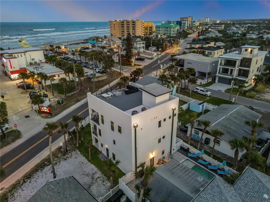 202 S Atlantic Avenue, New Smyrna Beach, FL 32169 - #3