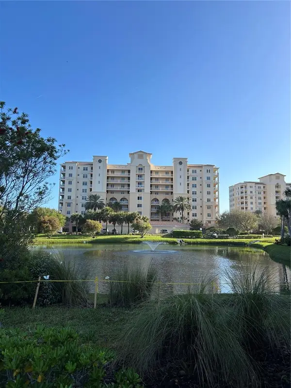 261 Minorca Beach Way #203, NEW SMYRNA BEACH, FL 32169