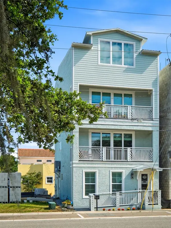 140 Julia Street, NEW SMYRNA BEACH, FL 32168
