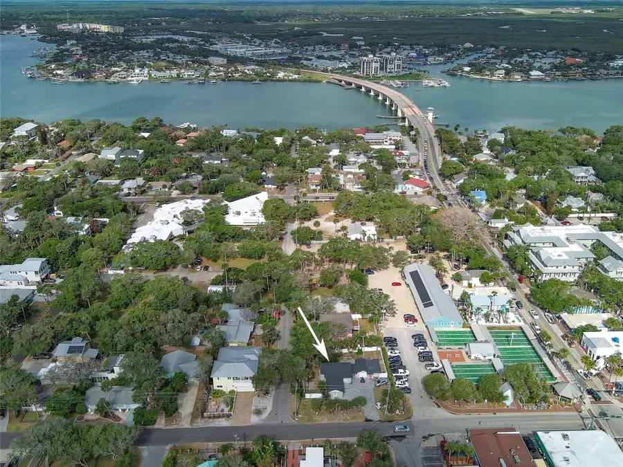 200 S Pine Street, New Smyrna Beach, FL 32169 - #2