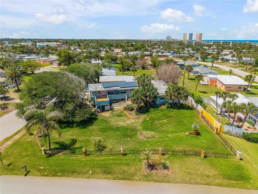 401 Driftwood Avenue, Daytona Beach, FL 32118 - #3