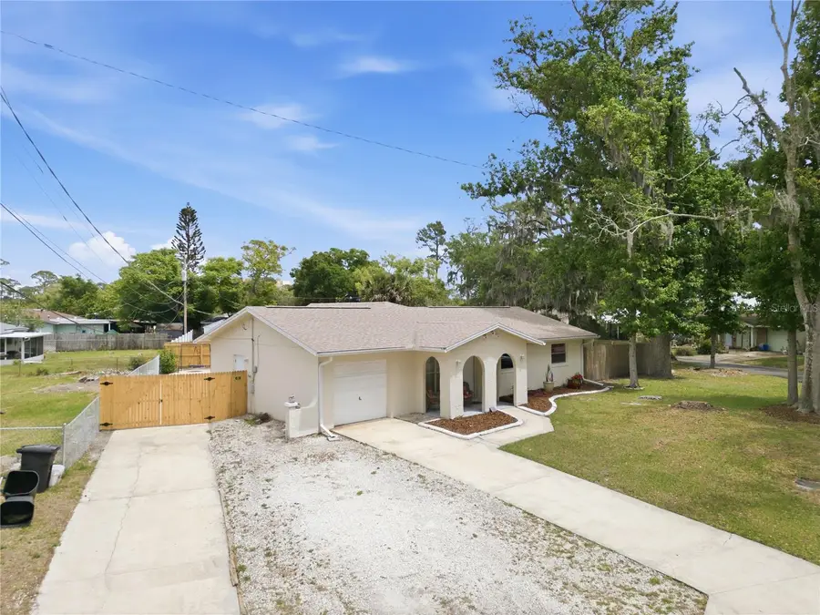 2861 W Oak Lea Drive, South Daytona, FL 32119 - #3