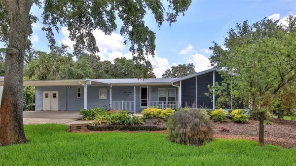 301 Marsh Landing Loop, OAK HILL, FL 32759