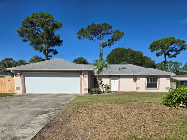 2338 Fern Palm Drive, EDGEWATER, FL 32141