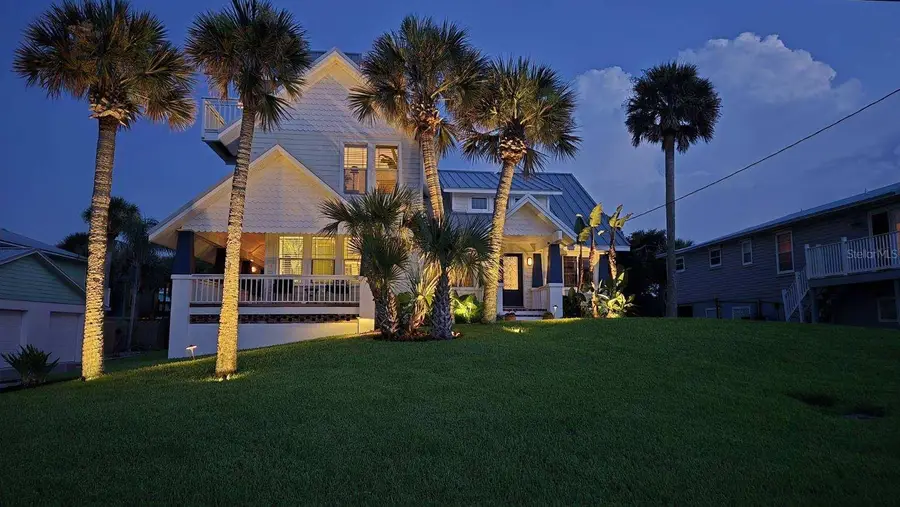 315 Due East Street, New Smyrna Beach, FL 32169 - #2