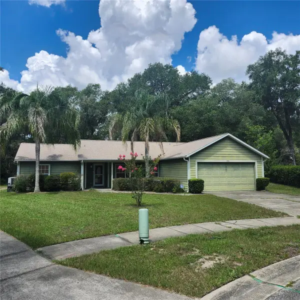 1056 Shady Hollow Drive, DELAND, FL 32724
