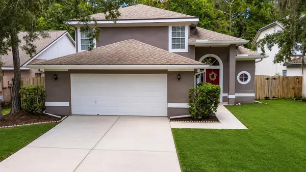 10561 Satinwood Circle, ORLANDO, FL 32825