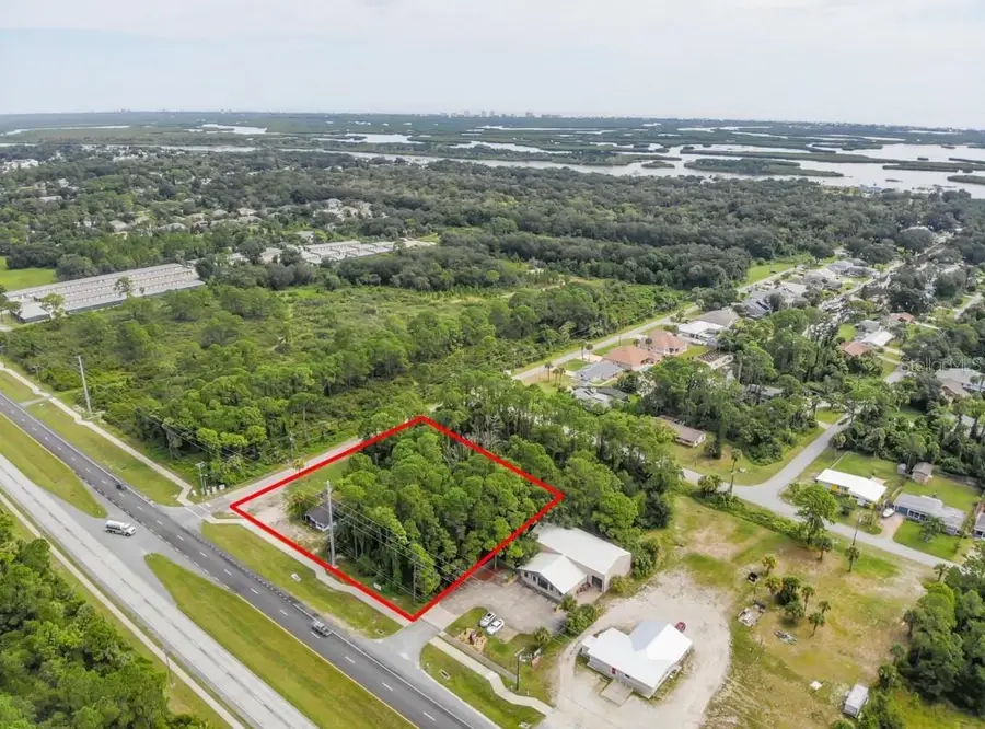 3609 S Ridgewood Avenue, Edgewater, FL 32141 - #3