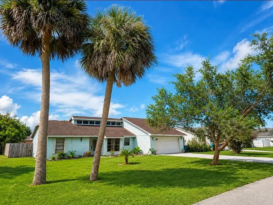 1819 Juniper Drive, Edgewater, FL 32132 - #2