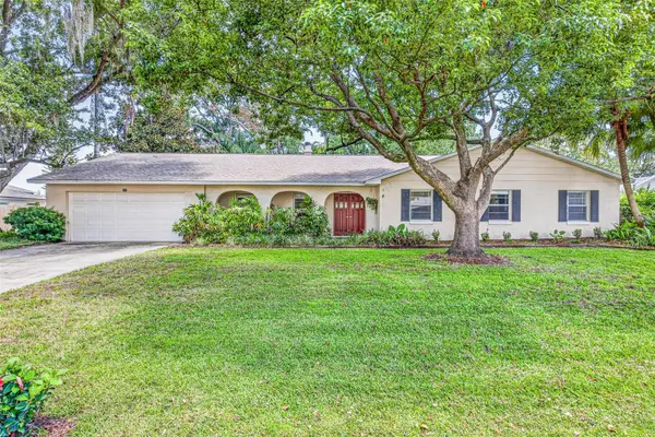 301 Valencia Court, WINTER GARDEN, FL 34787