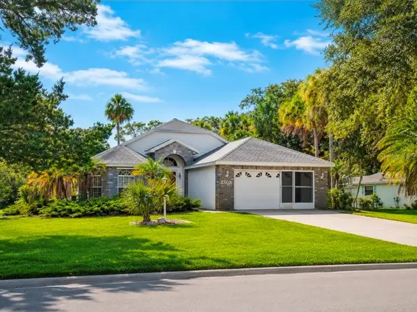 1308 S Riverside Drive, EDGEWATER, FL 32132