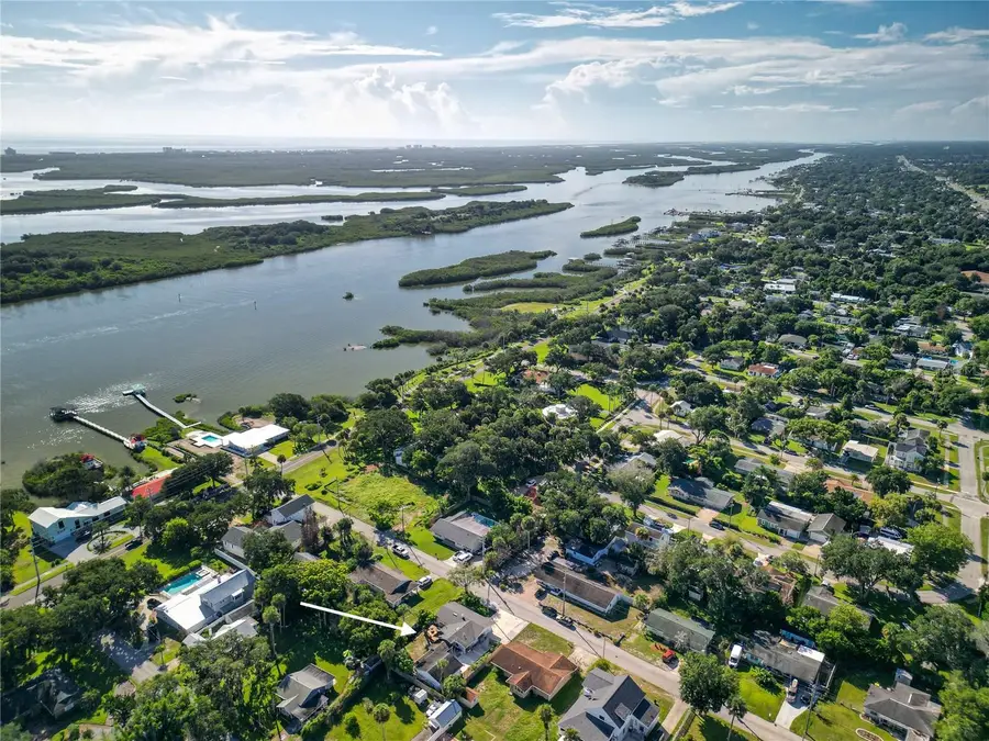 125 Dixwood Avenue, Edgewater, FL 32132 - #2