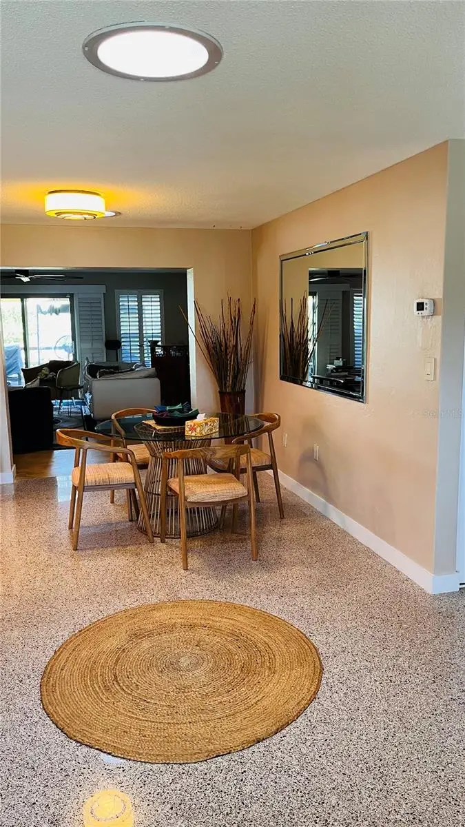 527 S Peninsula Avenue, New Smyrna Beach, FL 32169 - #3