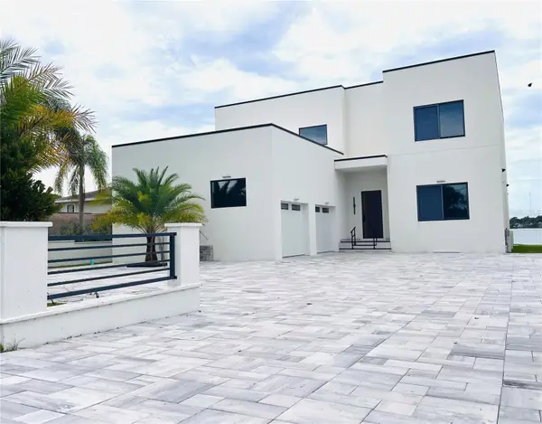 2115 N Halifax Avenue, DAYTONA BEACH, FL 32118