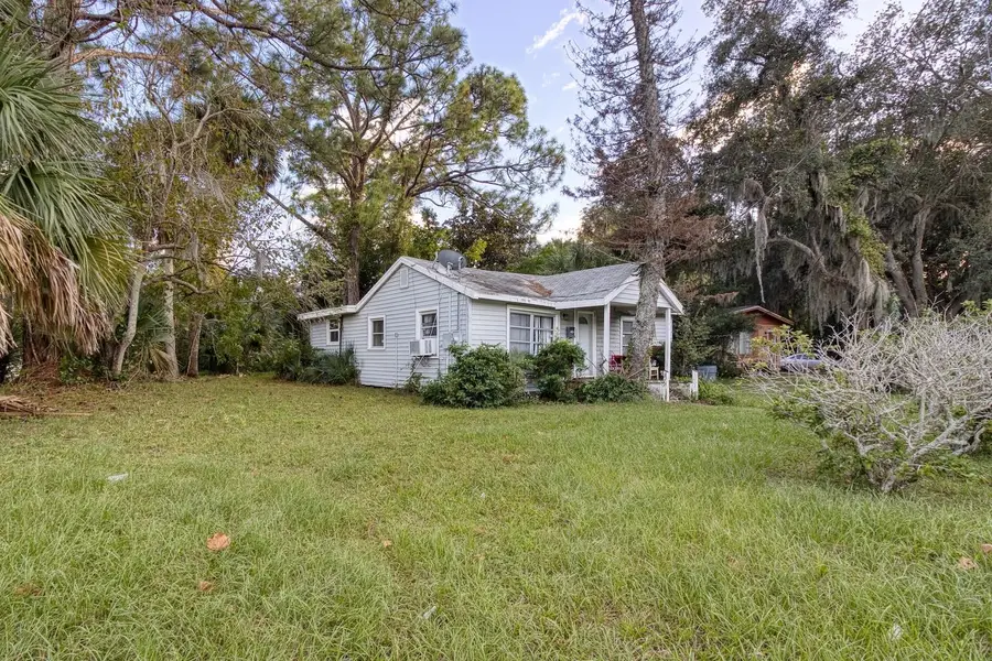 240 Washington Place, Ormond Beach, FL 32174 - #3