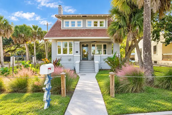 110 S Peninsula Avenue, NEW SMYRNA BEACH, FL 32169