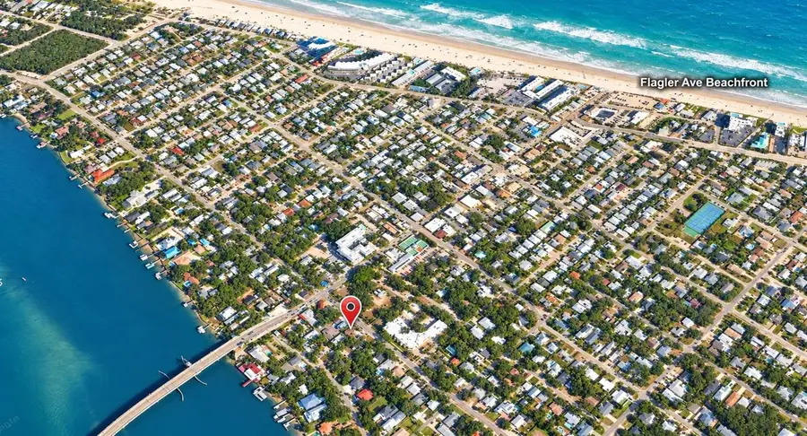 110 S Peninsula Avenue, New Smyrna Beach, FL 32169 - #3