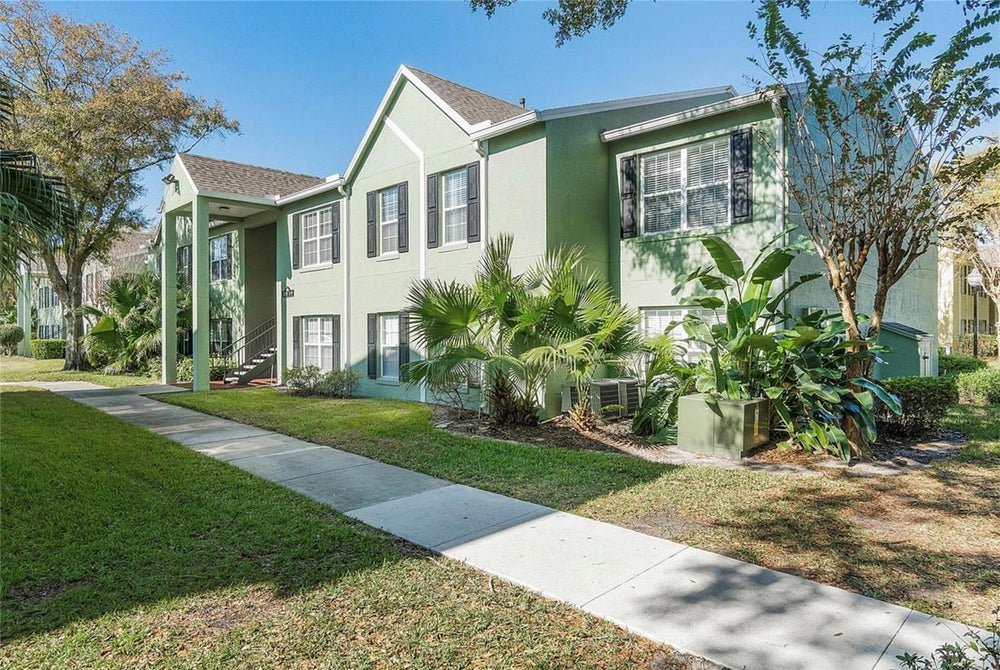 2025 Dixie Belle Drive 2025P, ORLANDO, FL 32812 ERA