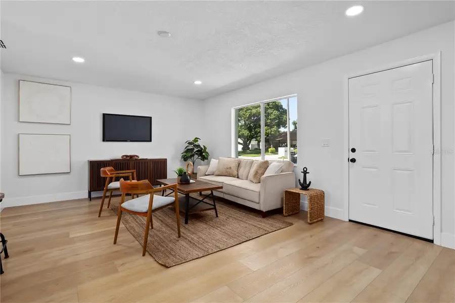 768 California Woods Circle, Orlando, FL 32824 - Image #3