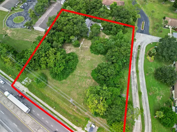 30035 State Road 19, TAVARES, FL 32778