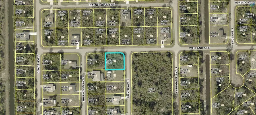 546 Silver Avenue S, Lehigh Acres, FL 33974 - Image #2