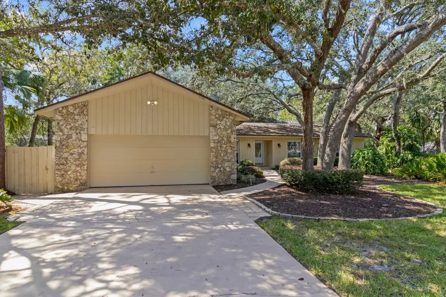 107 Wayland Circle, Longwood, FL 32779 - Image #2