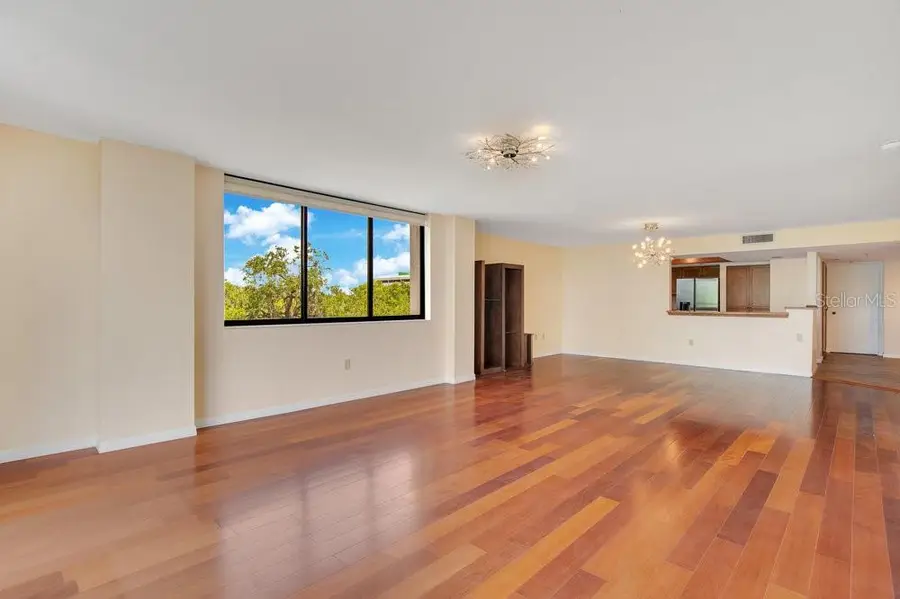 530 E Central Boulevard #406, Orlando, FL 32801 - #3