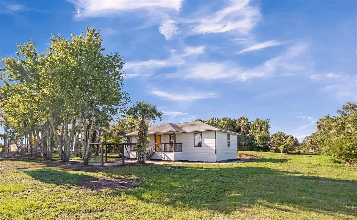 19786 NW 282nd Street, Okeechobee, FL 34972 - Image #1