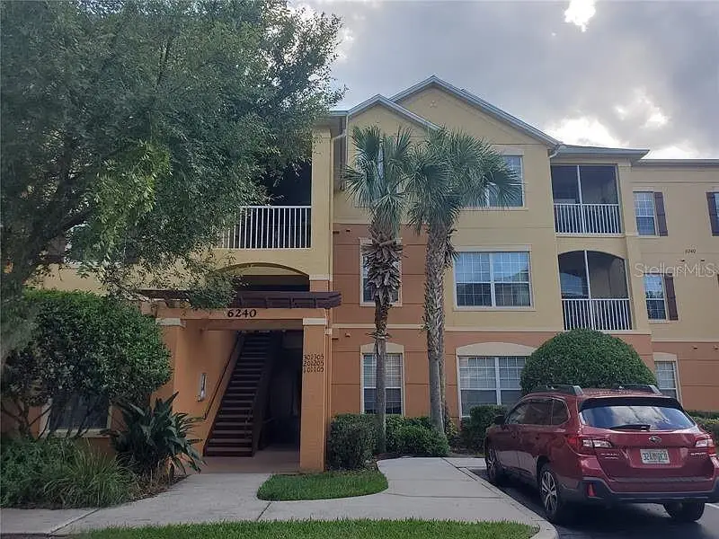 6240 Contessa Drive #102, Orlando, FL 32829 - Image #2