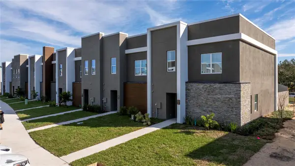 9060 Boracay Court, KISSIMMEE, FL 34747