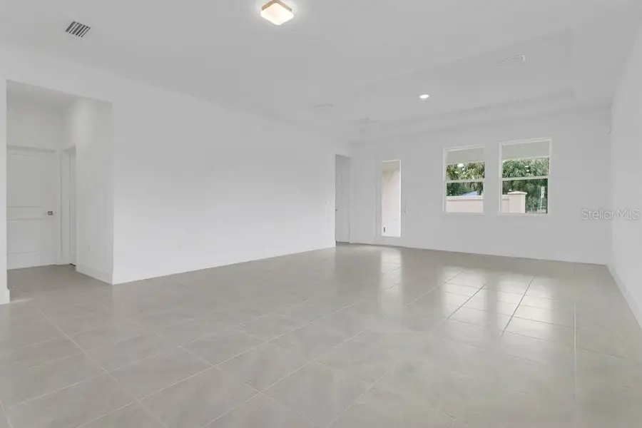 106 Elena Lavin Circle, Orlando, FL 32807 - #3