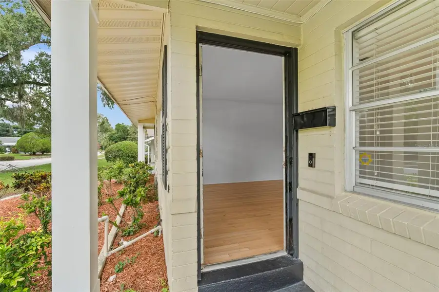 1039 Thornton Avenue, Orlando, FL 32803 - Image #3