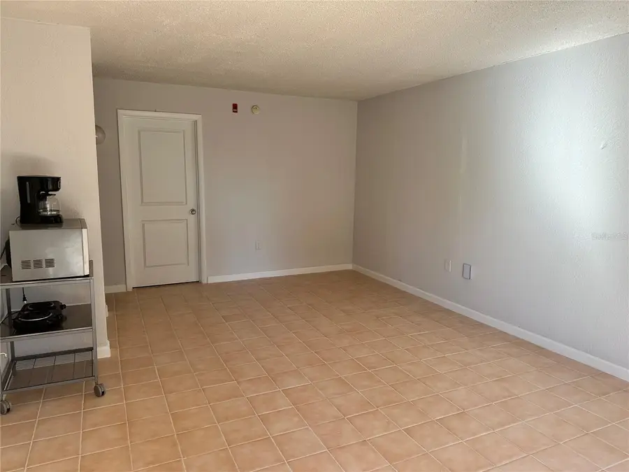 8421 S Orange Blossom Trail #443, Orlando, FL 32809 - Image #3