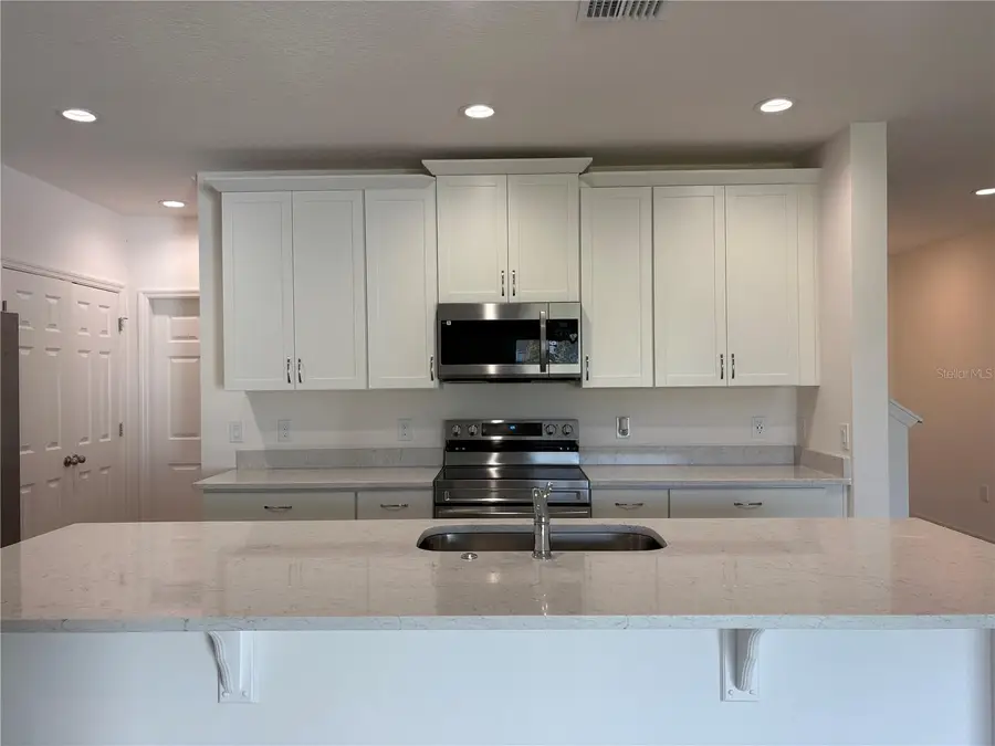 2529 Starry Point, Saint Cloud, FL 34769 - Image #2