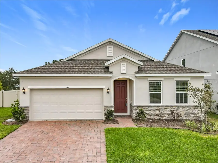 124 Juno Drive, Groveland, FL 34736 - Image #2
