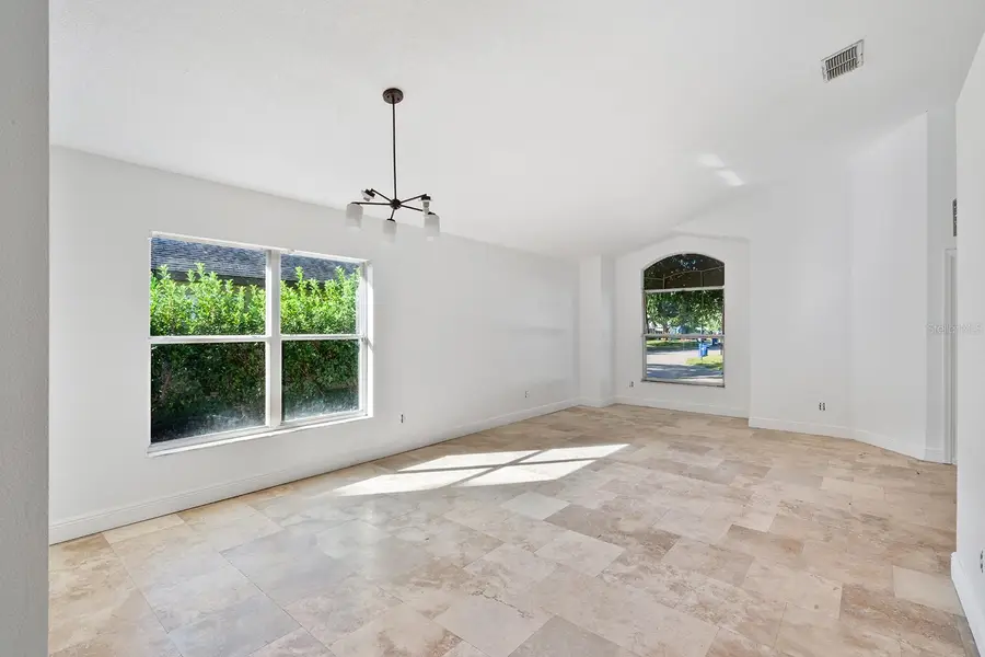 608 Bridge Creek Boulevard, Ocoee, FL 34761 - Image #3