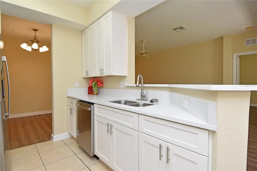 6422 Agastia Court #103, Orlando, FL 32835 - Image #3