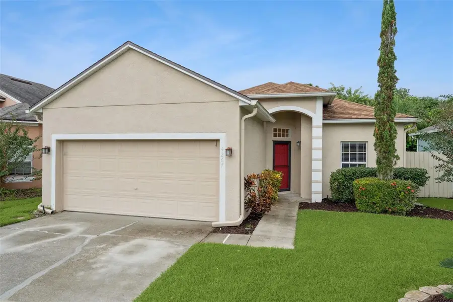 4267 Waterside Pointe Circle, Orlando, FL 32829 - Image #2
