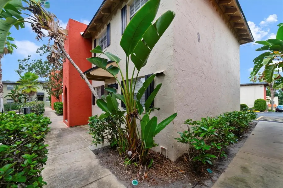 2503 E Central Boulevard #14, Orlando, FL 32803 - Image #3