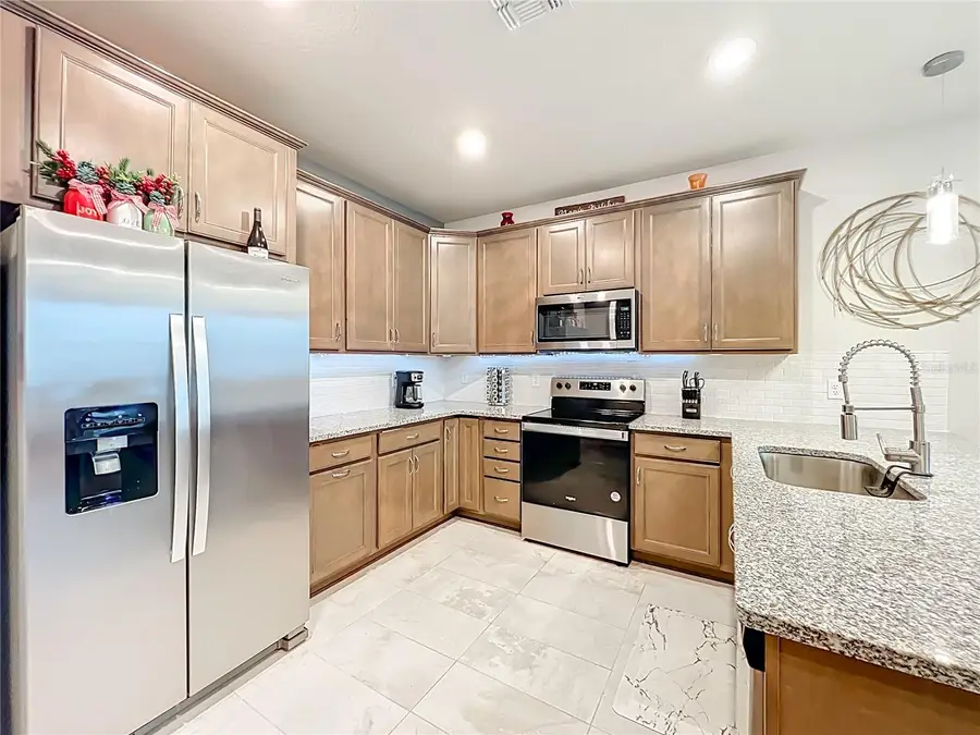 9708 Brown Burrow Street, Orlando, FL 32829 - Image #2