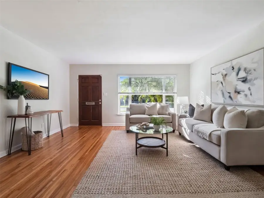 1725 Oakmont Lane, Orlando, FL 32804 - Image #3