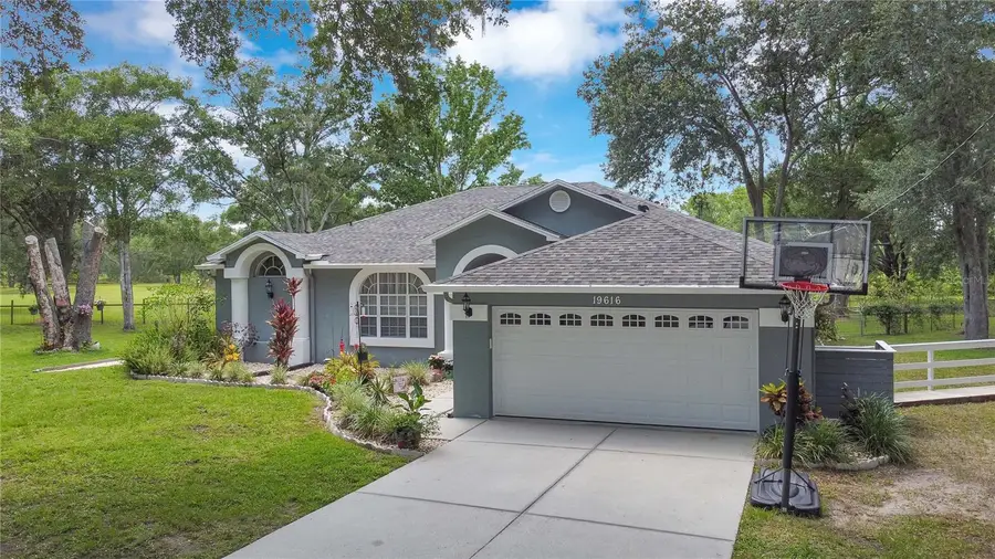 19616 Livingston Avenue, Lutz, FL 33559 - Image #2