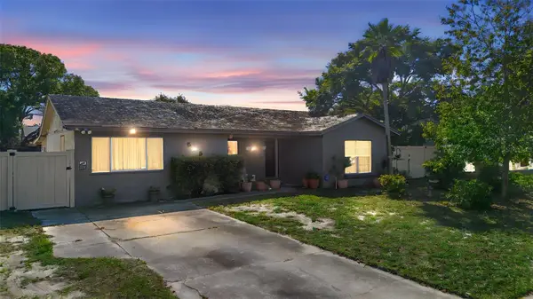 525 E Foothill Way, CASSELBERRY, FL 32707