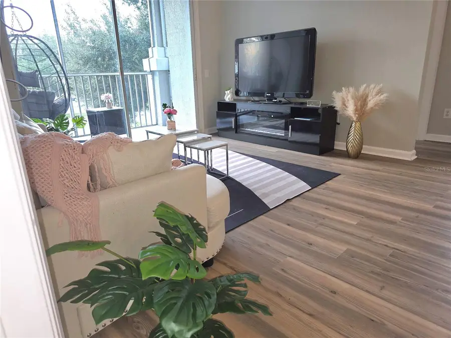 2307 Butterfly Palm Way #201, Kissimmee, FL 34747 - Image #2