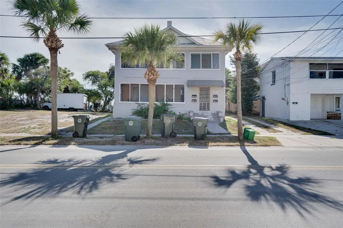 212 S Oleander Avenue, Daytona Beach, FL 32118 - Image #1