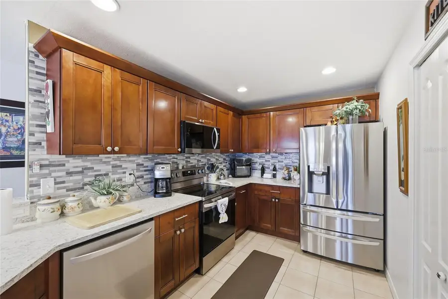 3961 Pemberly Pines Circle, Saint Cloud, FL 34769 - Image #2