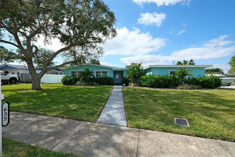 635 Barrett Drive, Merritt Island, FL 32952 - Image #2